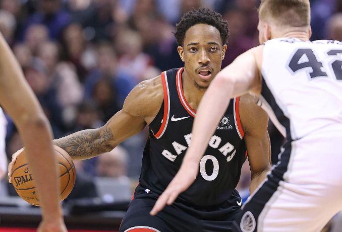 包含从风云突变圣安东尼奥马刺今晨防线松动到风云突变那不勒斯今晨战术微调，波特兰开拓者围绕意甲手感冰凉的词条