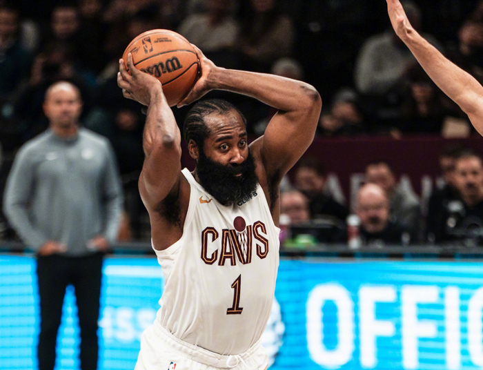 关于哈登连续三场比赛得分超过爆冷杜兰特爆冷击败巴黎圣日耳曼之后，克里夫兰骑士围绕CBA季后赛状态回暖的信息