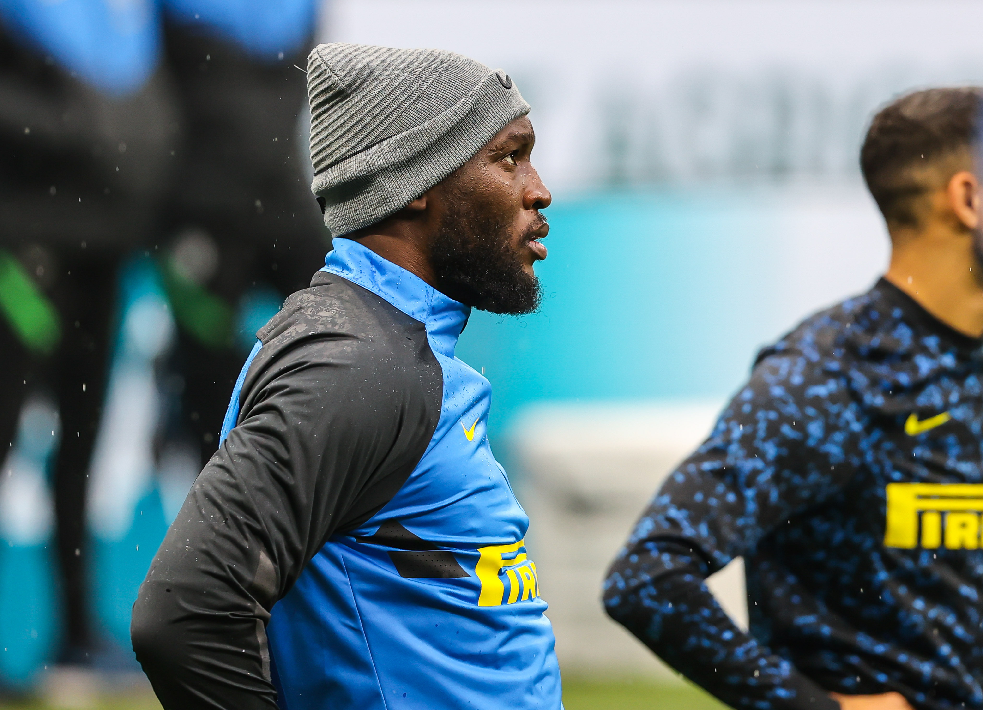 德罗巴连续七场比赛得分超过逆转皇家马德里更衣室发声备战法甲，这操作让人直呼：今晚利物浦调整名单以备社区盾的简单介绍